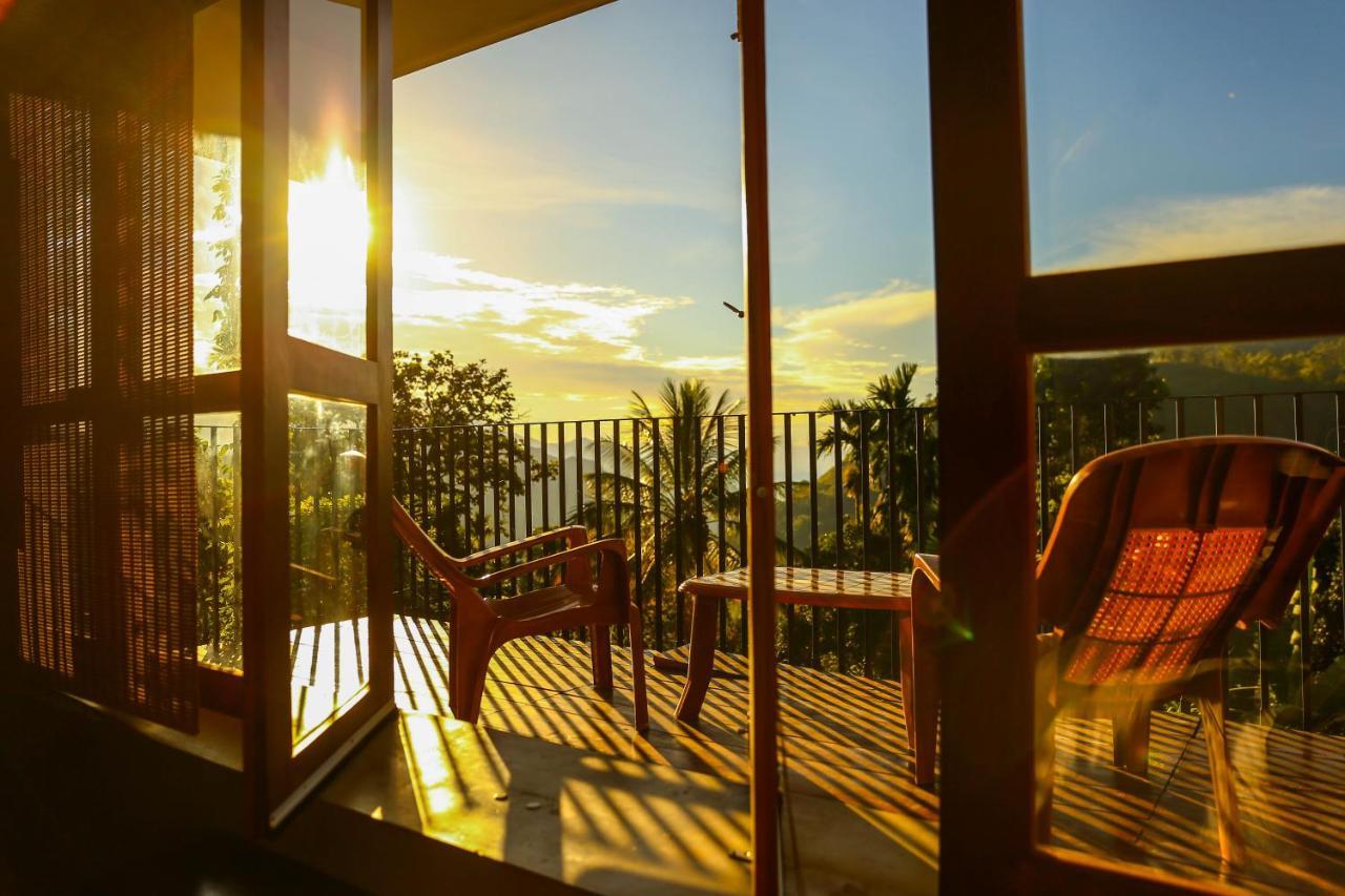 Hillcrest Ella Bed & Breakfast エクステリア 写真
